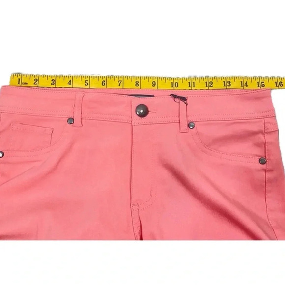 ACTIVE USA Women's Jeans Size Large, Coral Pink Very Stretchy/ Soft Material - Picture 3 of 11